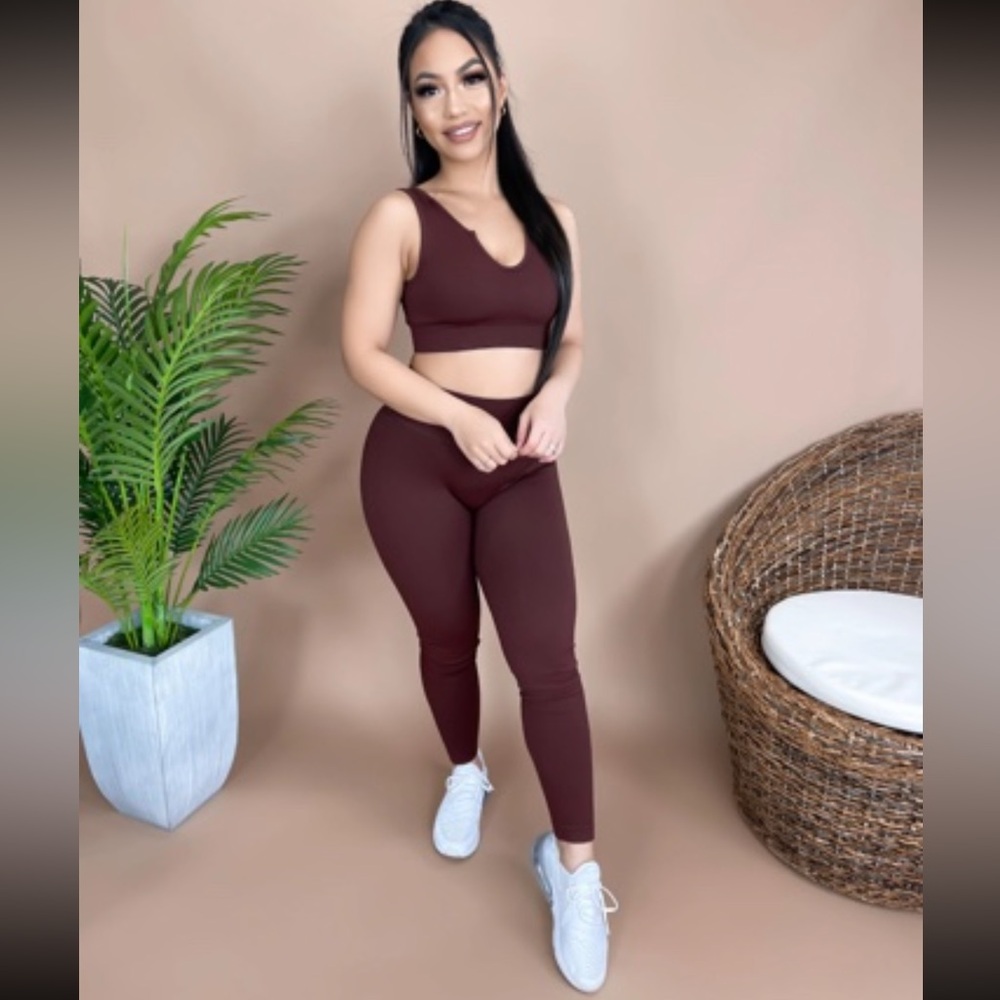 Brown Peachy Bunz Leggings